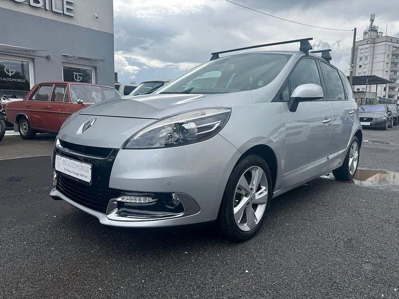 Silber Gebraucht 2012 Renault Scénic III Dynamique Van / Kleinbus | 7.999 € (Fairer Preis) - Bild 1/4