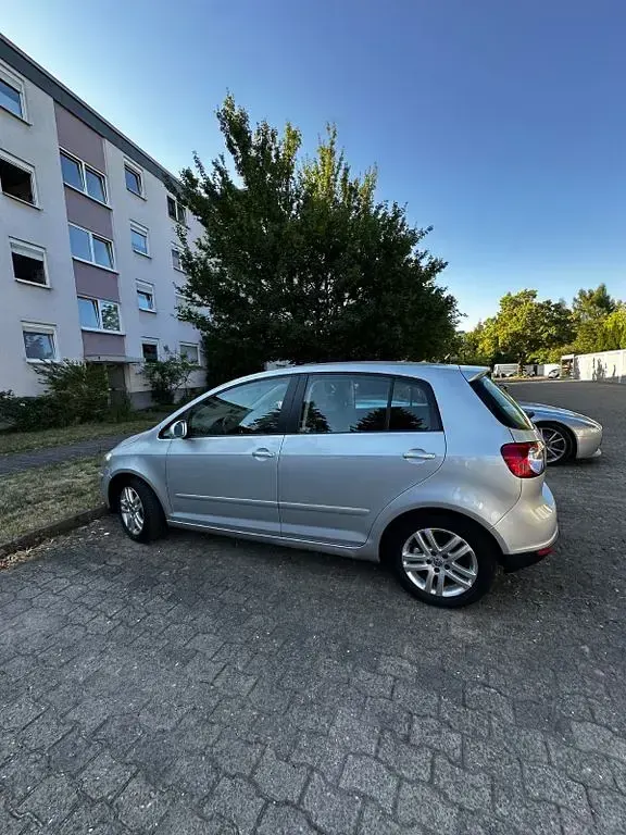 Gebraucht VW Golf Plus Trendline 102 PS (75 kW) 2007 Silber Van / Kleinbus
