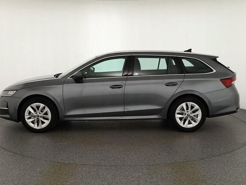 Gebraucht Skoda Octavia 150 PS (110 kW) 2025 Graphitgraumet. Kombi