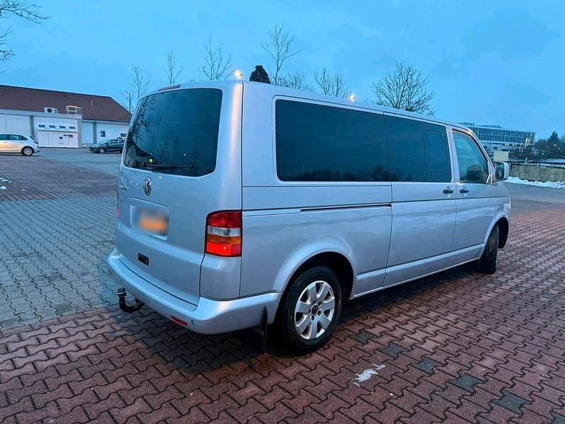 Gebraucht VW T5 131 PS (96 kW) 2010 Silber Van