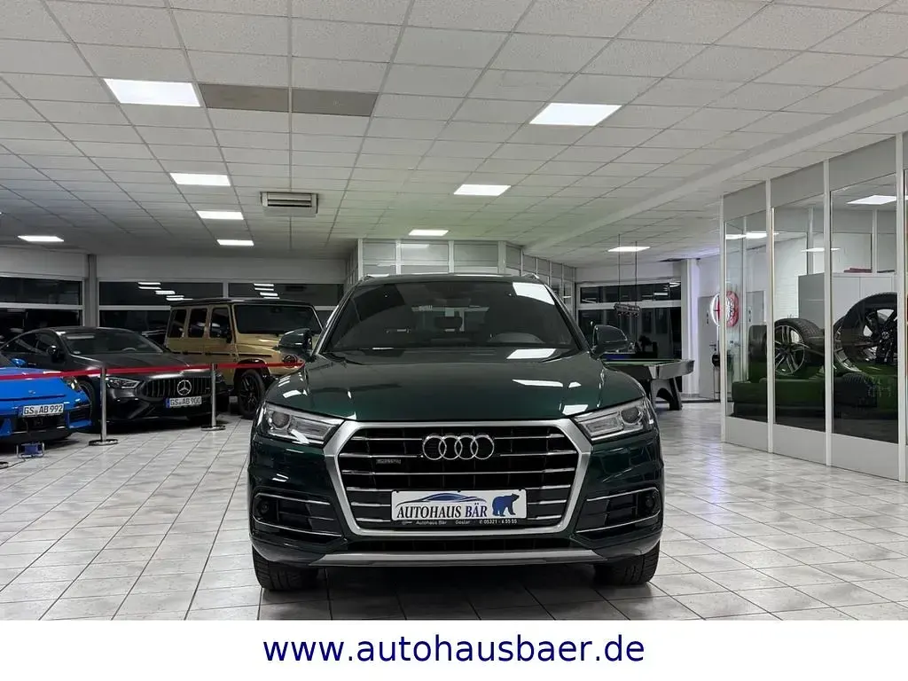 Gebraucht Audi Q5 Design 190 PS (139 kW) 2020 Grün SUV