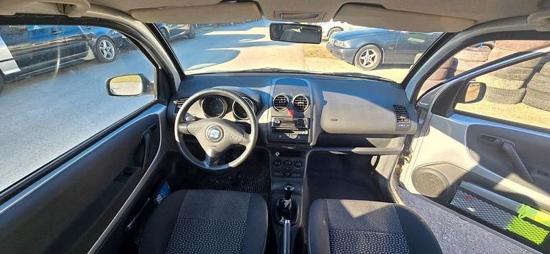 Gebraucht Seat Arosa Stella 60 PS (44 kW) 2003 Silber Kleinwagen