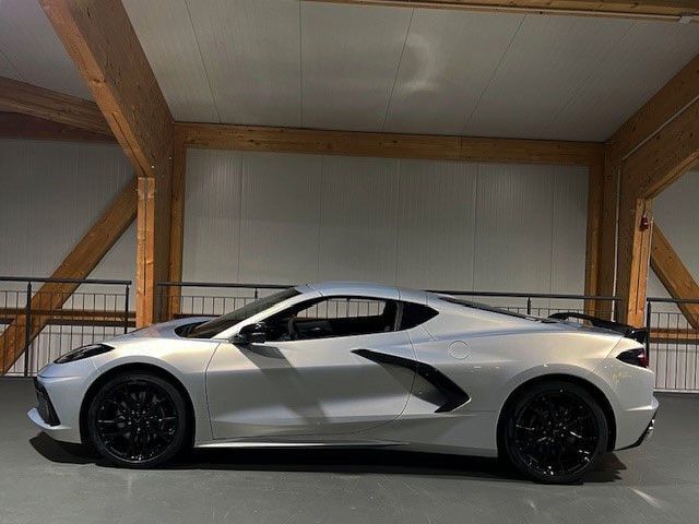 Gsj flare silver Neu 2024 Corvette C8 Coupé | 119.900 € (Teuer) - Bild 1/4