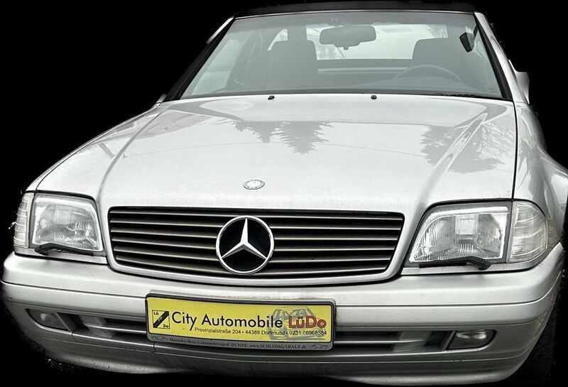 Silber Gebraucht 1996 Mercedes SL320 Cabrio | 28.490 € (Etwas zu teuer) - Bild 1/2