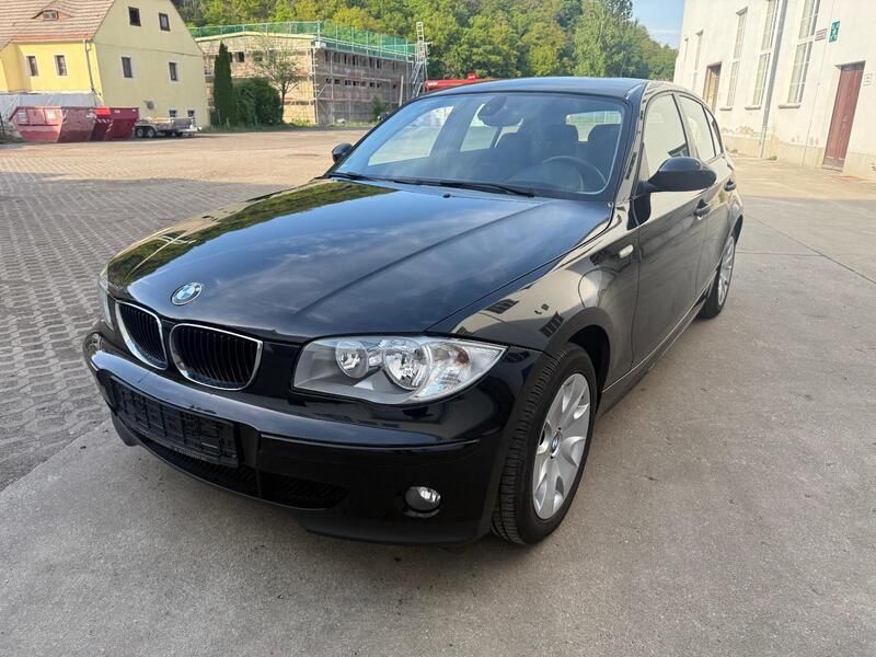 Schwarz Gebraucht 2005 BMW 116 Kleinwagen | 2.900 € (Superpreis) - Bild 1/4
