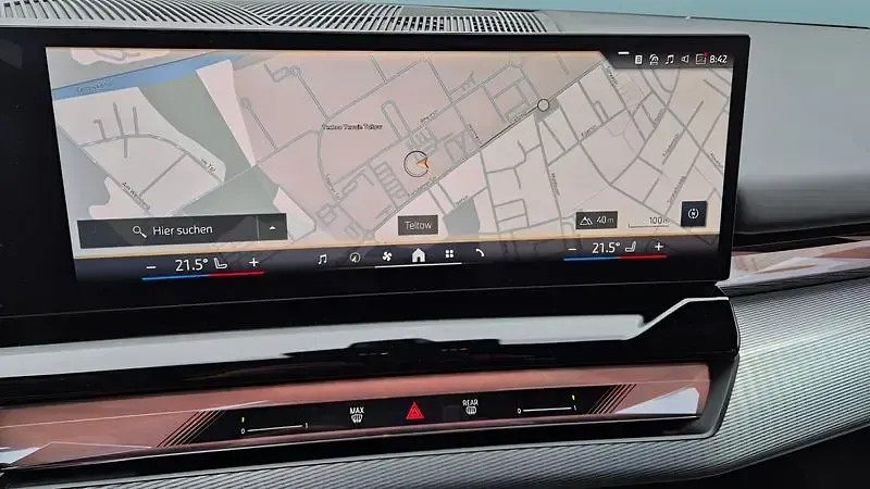 Gebraucht BMW 520 197 PS (144 kW) 2025 Grau Kombi