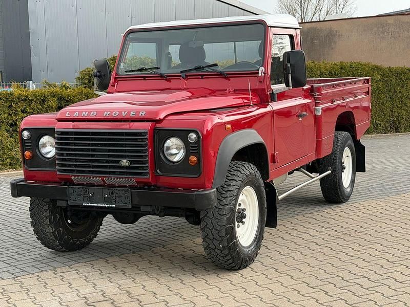 Gebraucht Land Rover Defender 122 PS (89 kW) 2013 Rot Pickup