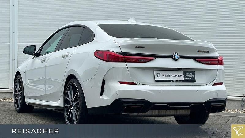 Gebraucht BMW M235 Performance 301 PS (221 kW) 2025 Alpinweiß uni Coupé