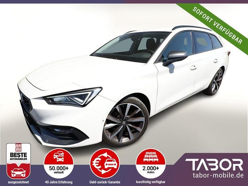 Weiss Gebraucht 2021 Seat Leon ST FR Kombi | 15.688 € (Fairer Preis) - Bild 1/4