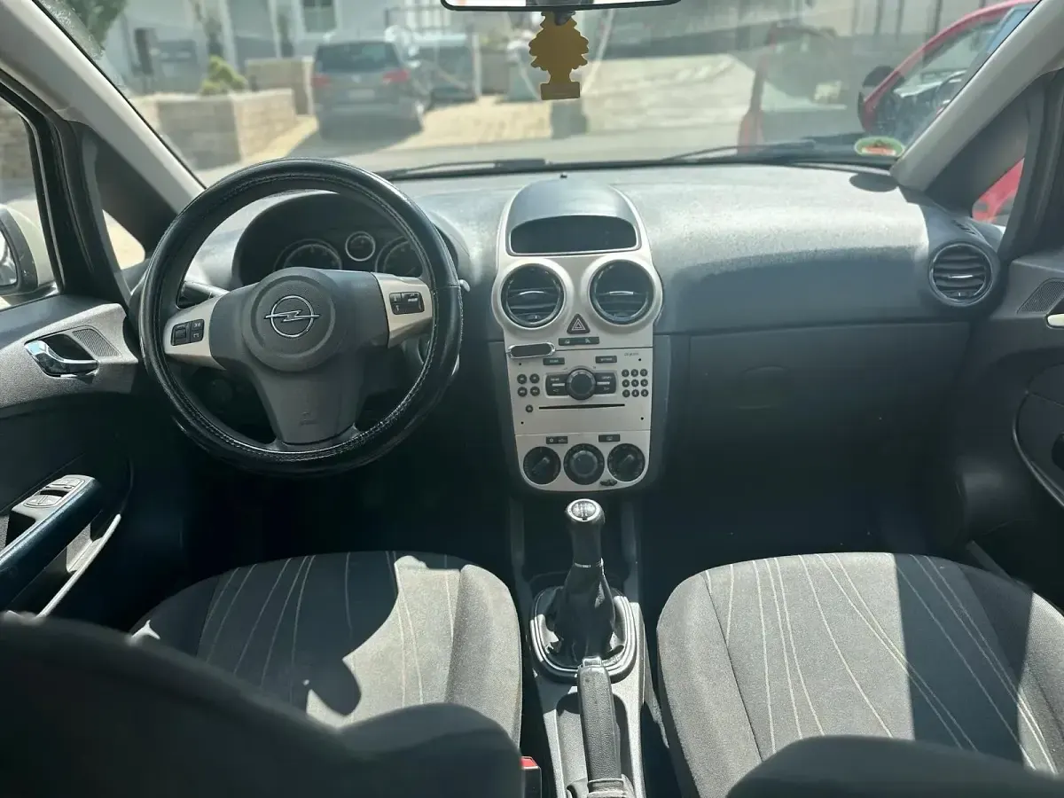 Gebraucht Opel Corsa 80 PS (58 kW) 2007 Schwarz Kleinwagen