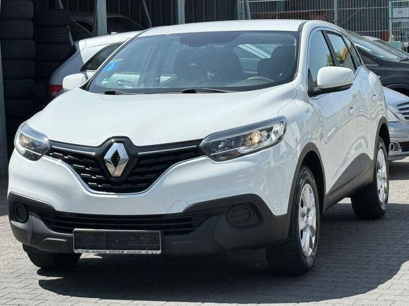 Weiß Gebraucht 2016 Renault Kadjar Life SUV | 8.499 € (Fairer Preis) - Bild 1/4