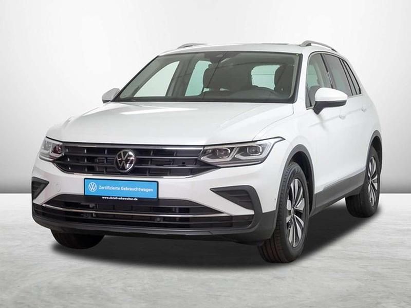Gebraucht VW Tiguan Move 150 PS (110 kW) 2023 Oryxweiss perlmutteffekt SUV