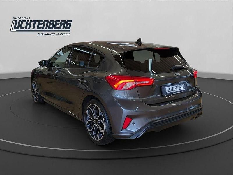 Gebraucht Ford Focus ST-Line 182 PS (133 kW) 2018 Grau Limousine