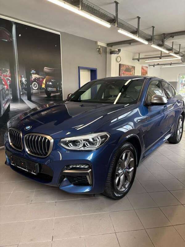 Blau Gebraucht 2021 BMW X4 M Sport SUV | 49.500 € (Etwas zu teuer) - Bild 1/4