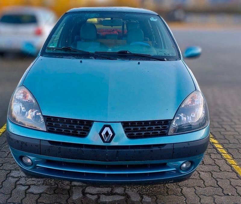 Gebraucht Renault Clio II Expression 75 PS (55 kW) 2002 Blau Limousine
