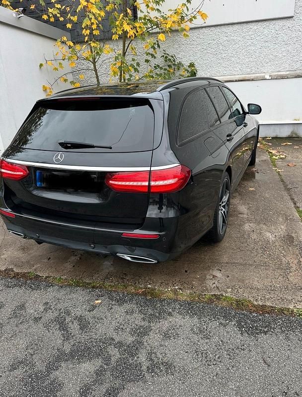 Gebraucht Mercedes E200 196 PS (144 kW) 2017 Schwarz Kombi
