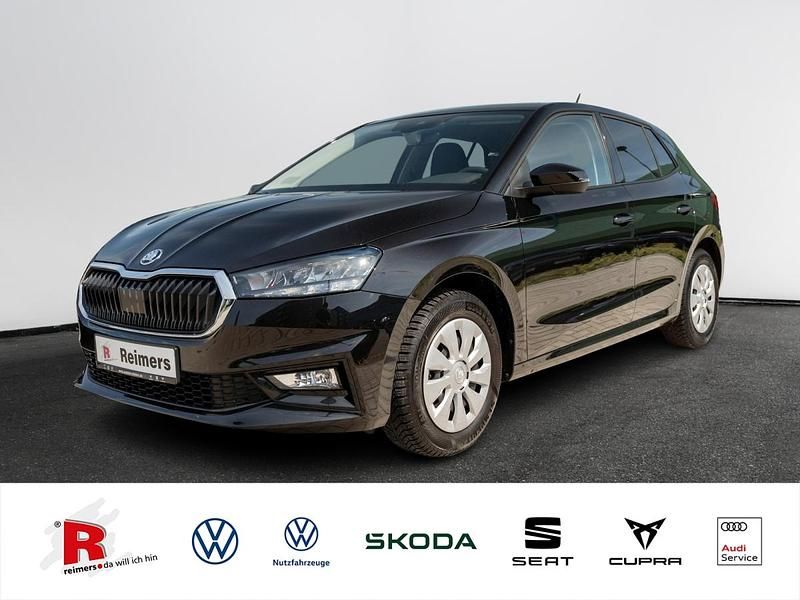 Schwarz Gebraucht 2024 Skoda Fabia Selection Kleinwagen | 16.790 € (Fairer Preis) - Bild 1/4