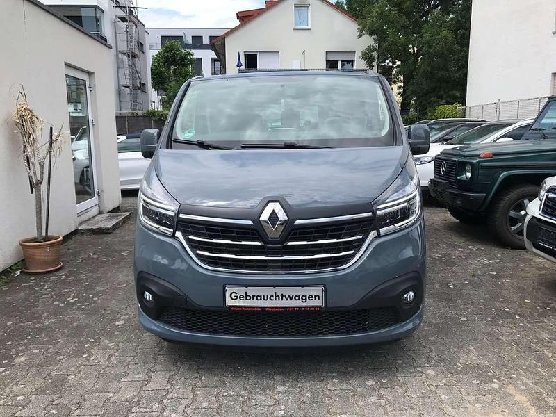 Gebraucht Renault Trafic 145 PS (106 kW) 2019 Städtisches grau Van / Kleinbus