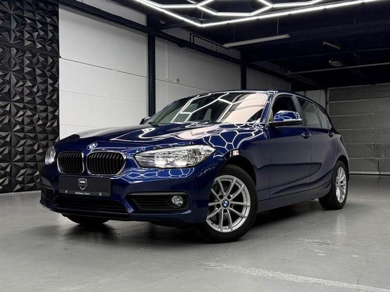 Mediterranblau Gebraucht 2017 BMW 120 Advantage Kleinwagen | 15.980 € (Fairer Preis) - Bild 1/3