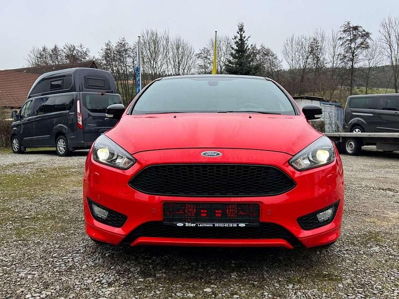 Brugt Ford Focus ST-Line 182 HK (133 kW) 2018 Rød Sedan
