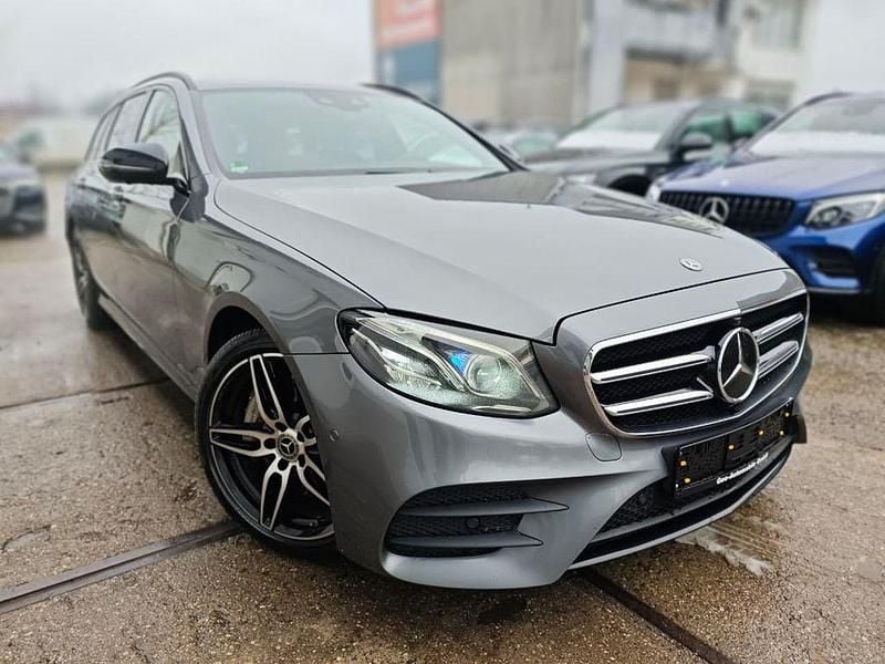 Grau Gebraucht 2018 Mercedes E400 AMG Kombi | 16.500 € (Etwas zu teuer) - Bild 1/4