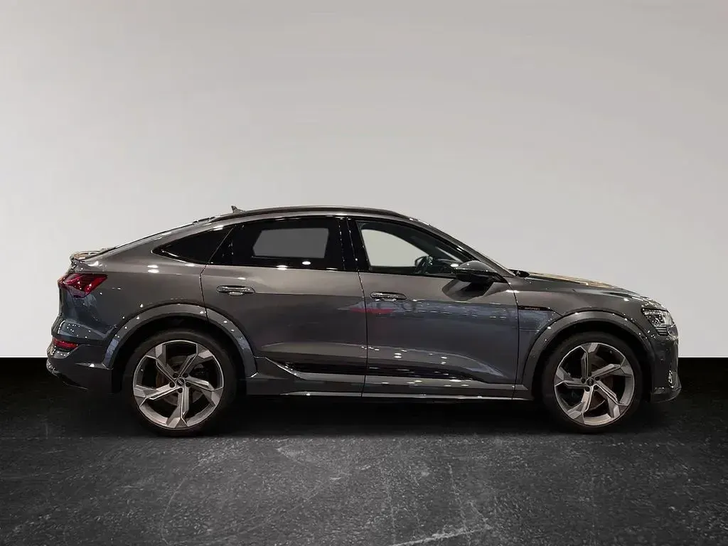 Gebraucht Audi e-tron Sportback Sport 369 kW (503 PS) 2021 Grau SUV