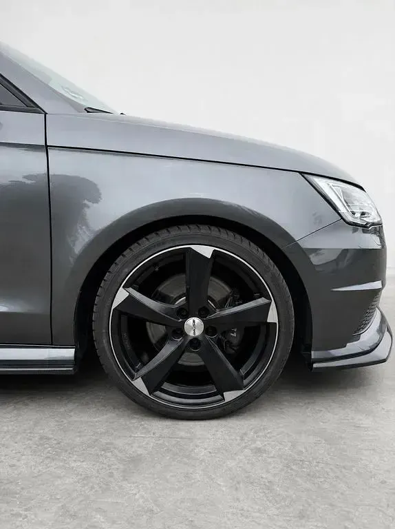 Gebraucht Audi S1 Sportback Sport 231 PS (169 kW) 2017 Grau Kleinwagen