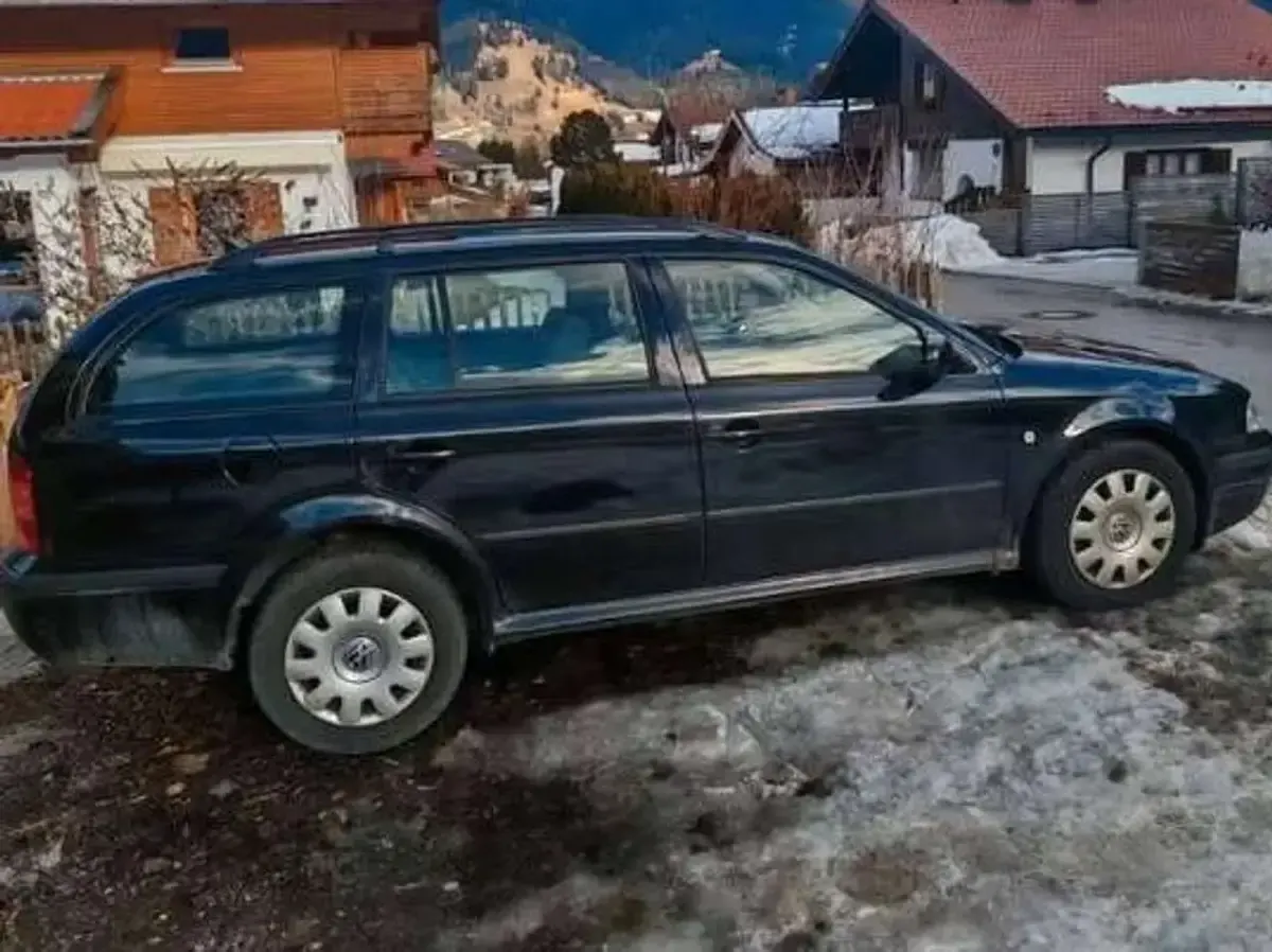 Gebraucht Skoda Octavia Elegance 110 PS (80 kW) 2004 Schwarz Kombi
