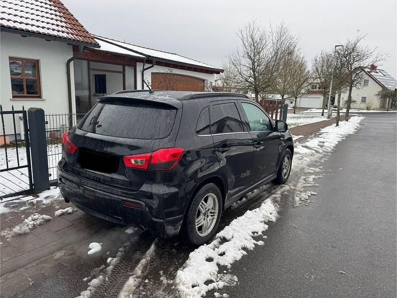 Gebraucht Mitsubishi ASX Instyle 150 PS (110 kW) 2011 Schwarz SUV