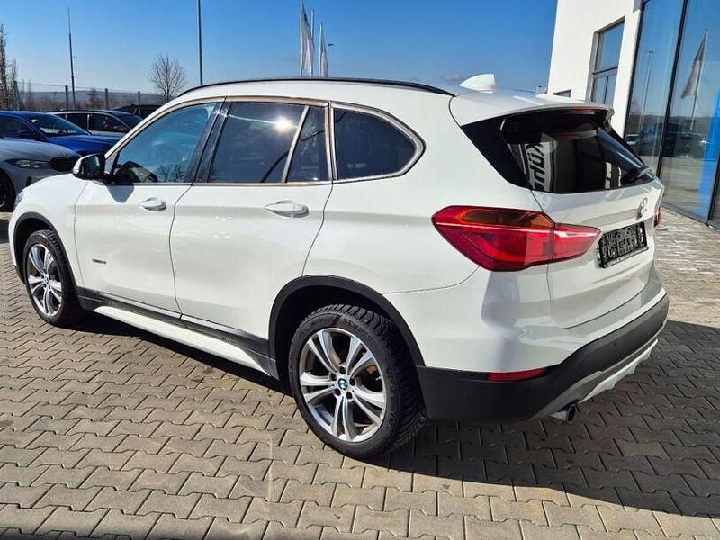 Gebraucht BMW X1 Sport Line 140 PS (102 kW) 2018 Weiß SUV