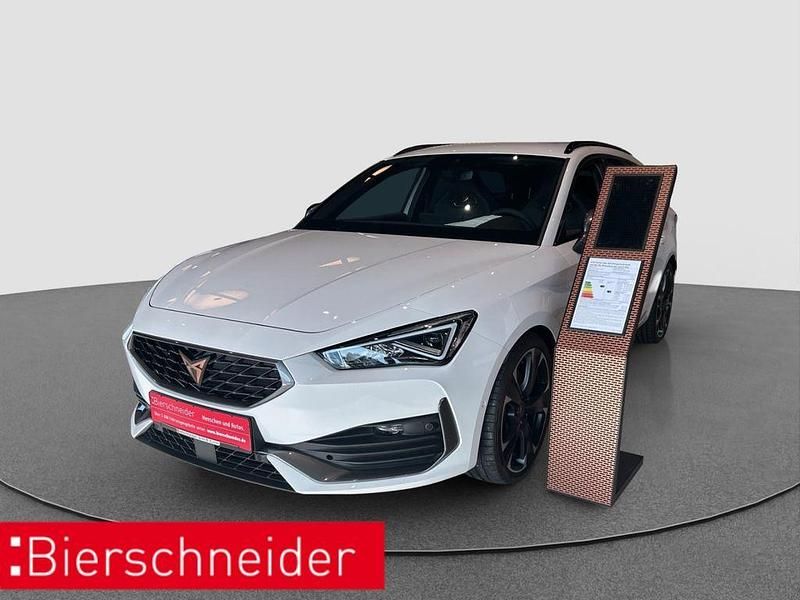 Weiss Gebraucht 2024 Cupra Leon VZ Kombi | 37.750 € (Guter Preis) - Bild 1/4