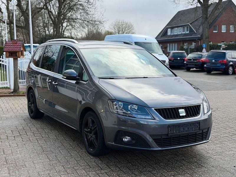 Gebraucht Seat Alhambra Style 140 PS (102 kW) 2013 Silber Van / Kleinbus