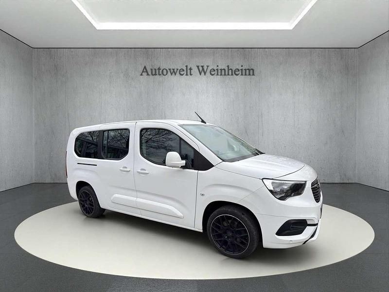 Gebraucht Opel Combo Life Edition 131 PS (96 kW) 2019 Weiß Van / Kleinbus