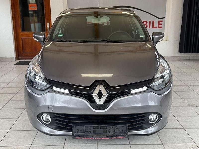 Gebraucht Renault Clio IV Expression 73 PS (53 kW) 2014 Grau Limousine
