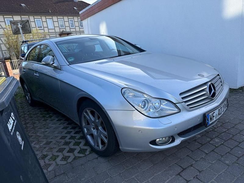 Gebraucht Mercedes CLS350 272 PS (200 kW) 2005 Grau Limousine