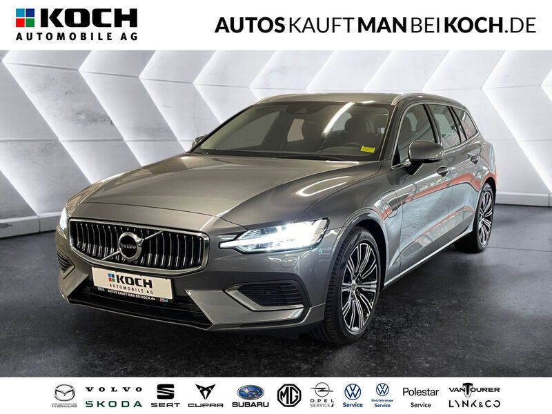 Grau Gebraucht 2020 Volvo V60 Inscription Kombi | 28.800 € (Guter Preis) - Bild 1/4