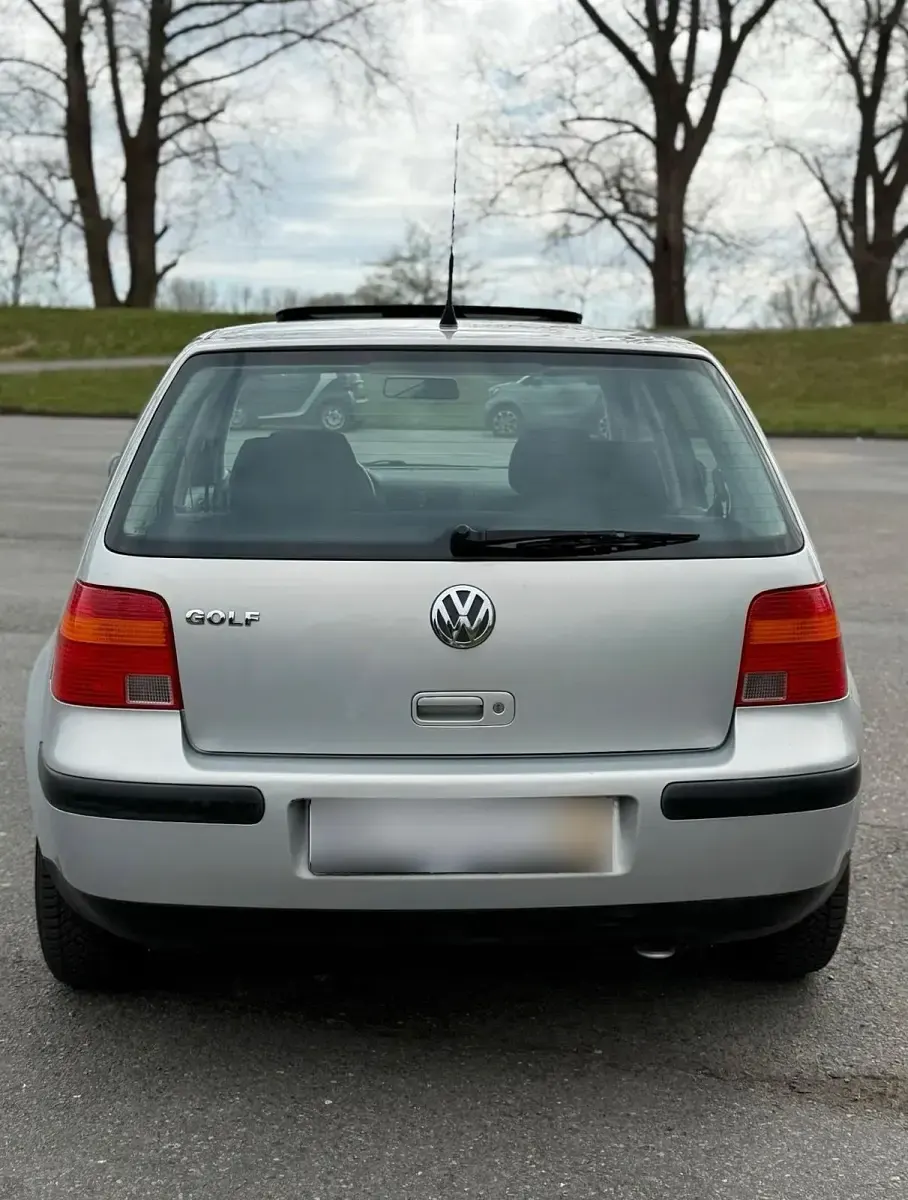 Gebraucht VW Golf IV 75 PS (55 kW) 1998 Grau Kleinwagen