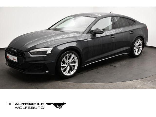 Manhattangrau metallic (metallic) Gebraucht 2024 Audi A5 Sportback Advanced Kleinwagen | 38.990 € (Fairer Preis) - Bild 1/4