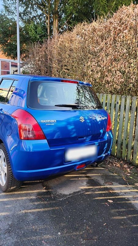 Gebraucht Suzuki Swift 92 PS (67 kW) 2007 Blau Kleinwagen