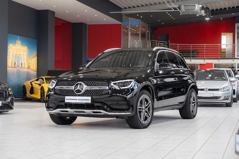 Obsidianschwarz Gebraucht 2019 Mercedes GLC400d AMG line SUV | 46.980 € (Fairer Preis) - Bild 1/4