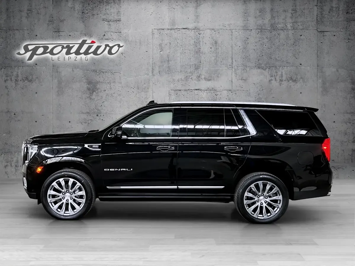 Neu GMC Yukon 426 PS (313 kW) 2025 Schwarz (black) SUV