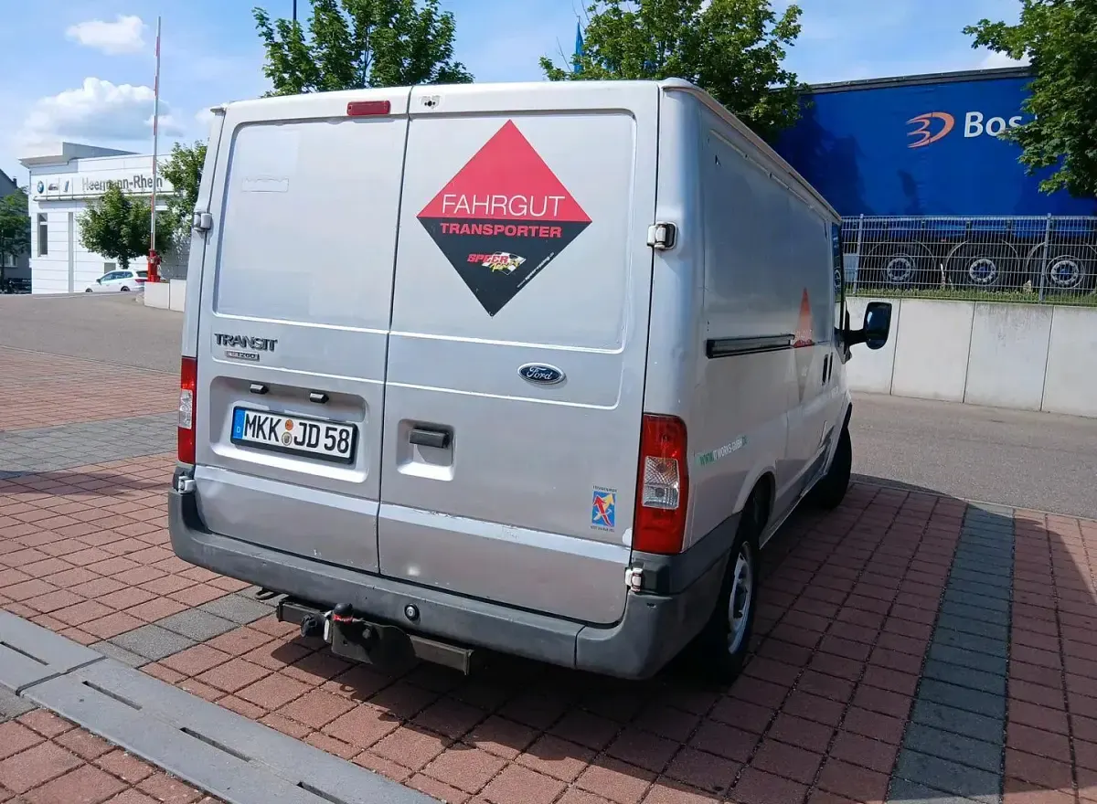 Gebraucht Ford Transit 2008 Weiß Van / Kleinbus