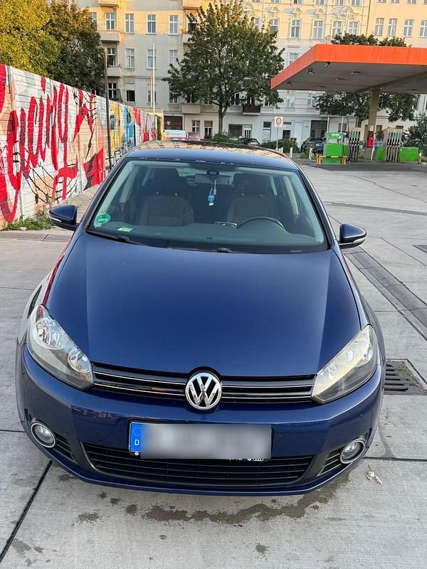 Blau Gebraucht 2009 VW Golf VI Limousine | 3.999 € (Fairer Preis) - Bild 1/4