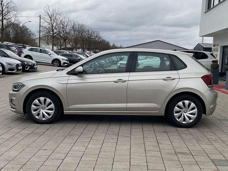 Gebraucht VW Polo Highline 95 PS (69 kW) 2019 Silber Limousine