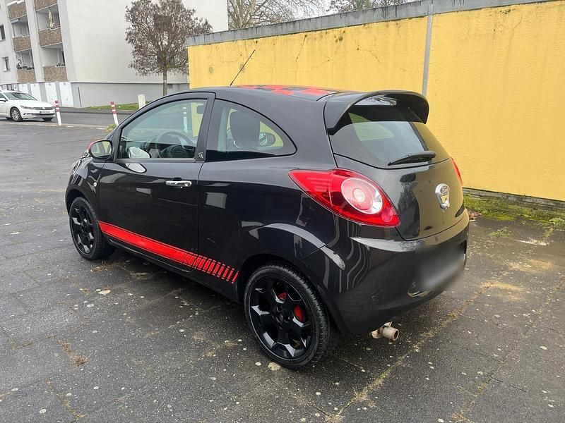 Gebraucht Ford Ka 69 PS (50 kW) 2012 Kleinwagen