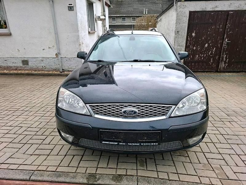 Gebraucht Ford Mondeo 128 PS (94 kW) 2007 Schwarz Kombi