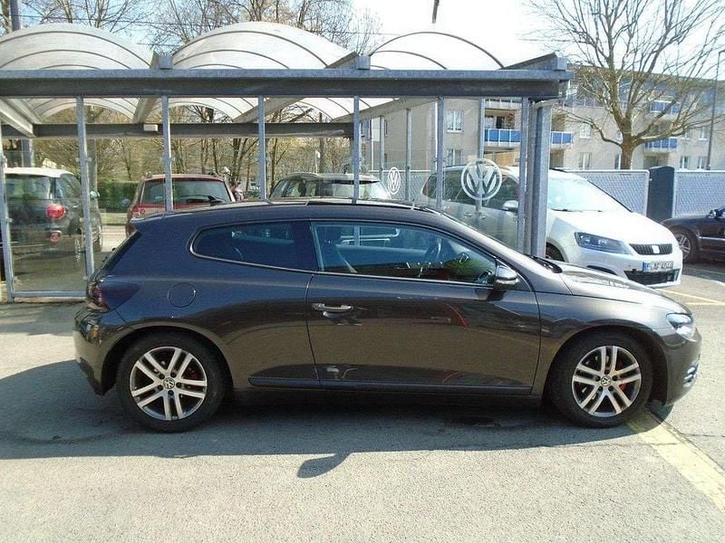 Gebraucht VW Scirocco Life 122 PS (89 kW) 2014 Grau Coupé