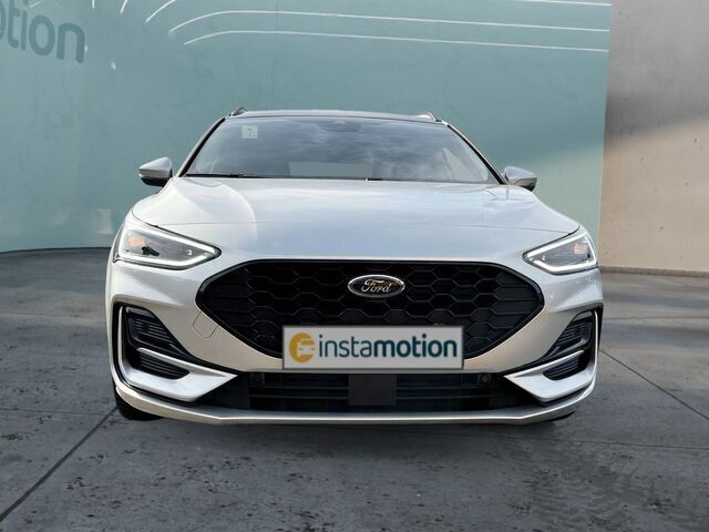 Gebraucht Ford Focus ST-Line 155 PS (114 kW) 2023 Silber Kombi