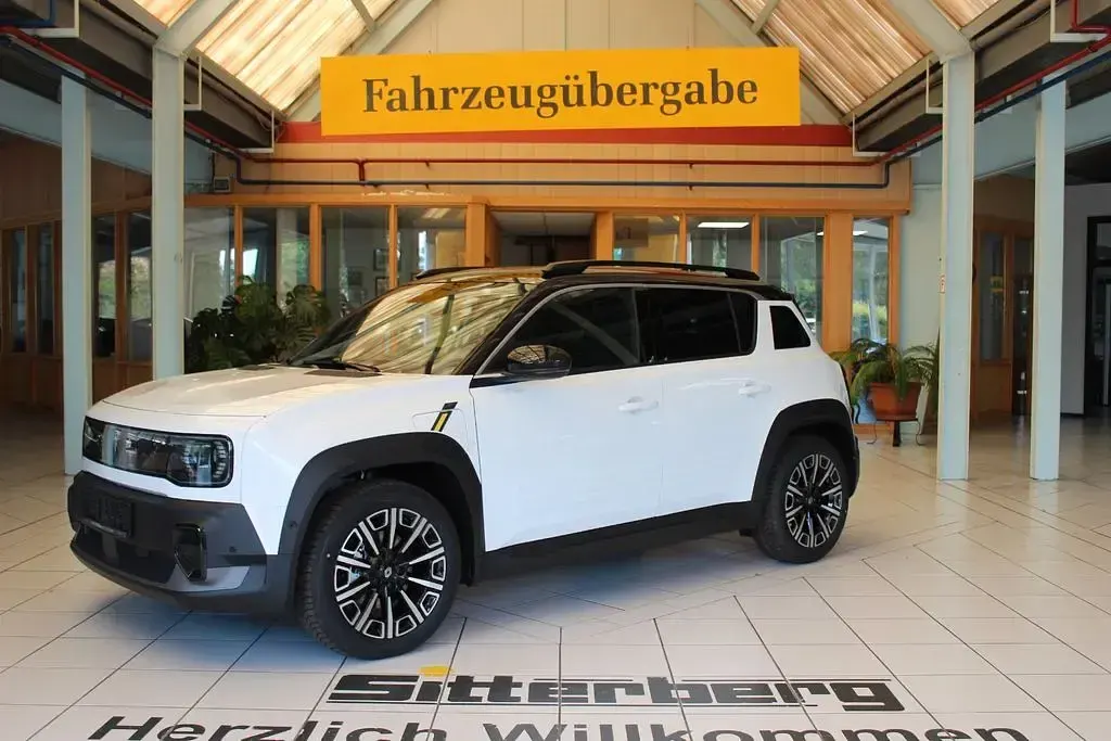 Neu Renault 4 E-Tech Iconic 110 kW (150 PS) 2026 Arktis weiß/black pearlschwar SUV
