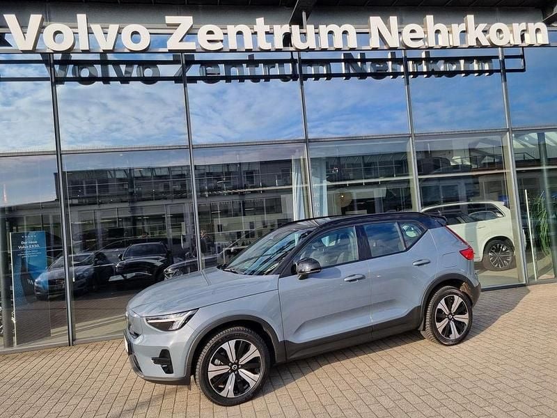 Gebraucht Volvo XC40 Core 169 kW (231 PS) 2023 Grau SUV